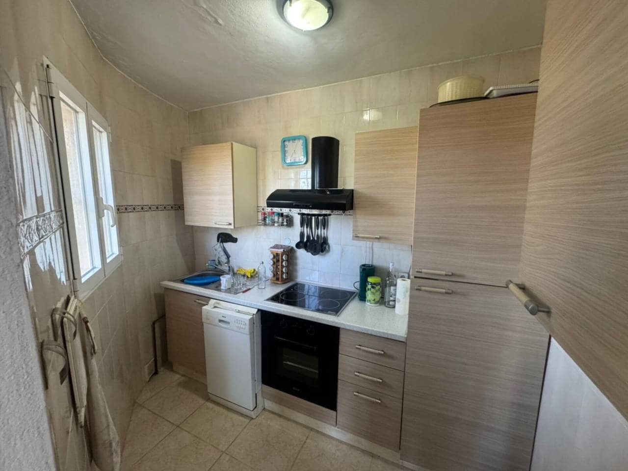 4 makuuhuone Huvila myytävänä paikassa Sella mukana uima-altaan 
autotalli - 800 000 € (Ref: 9625139)