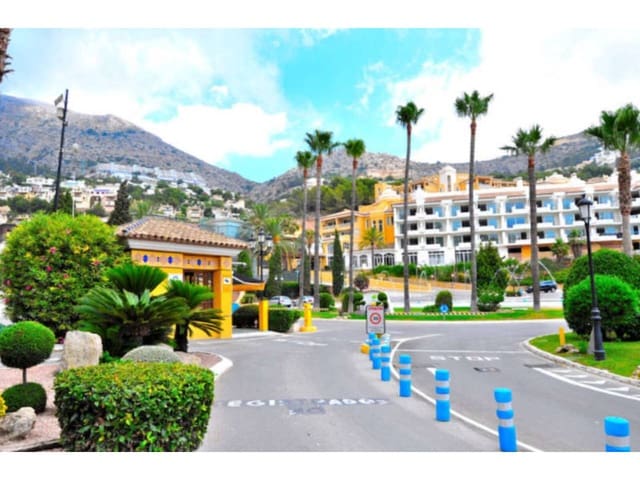 4 quarto Moradia para venda em Altea com piscina garagem - 1 950 000 € (Ref: 9627070)