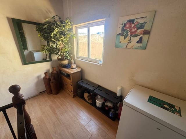 3 makuuhuone Asunto myytävänä paikassa Relleu - 135 000 € (Ref: 9694595)