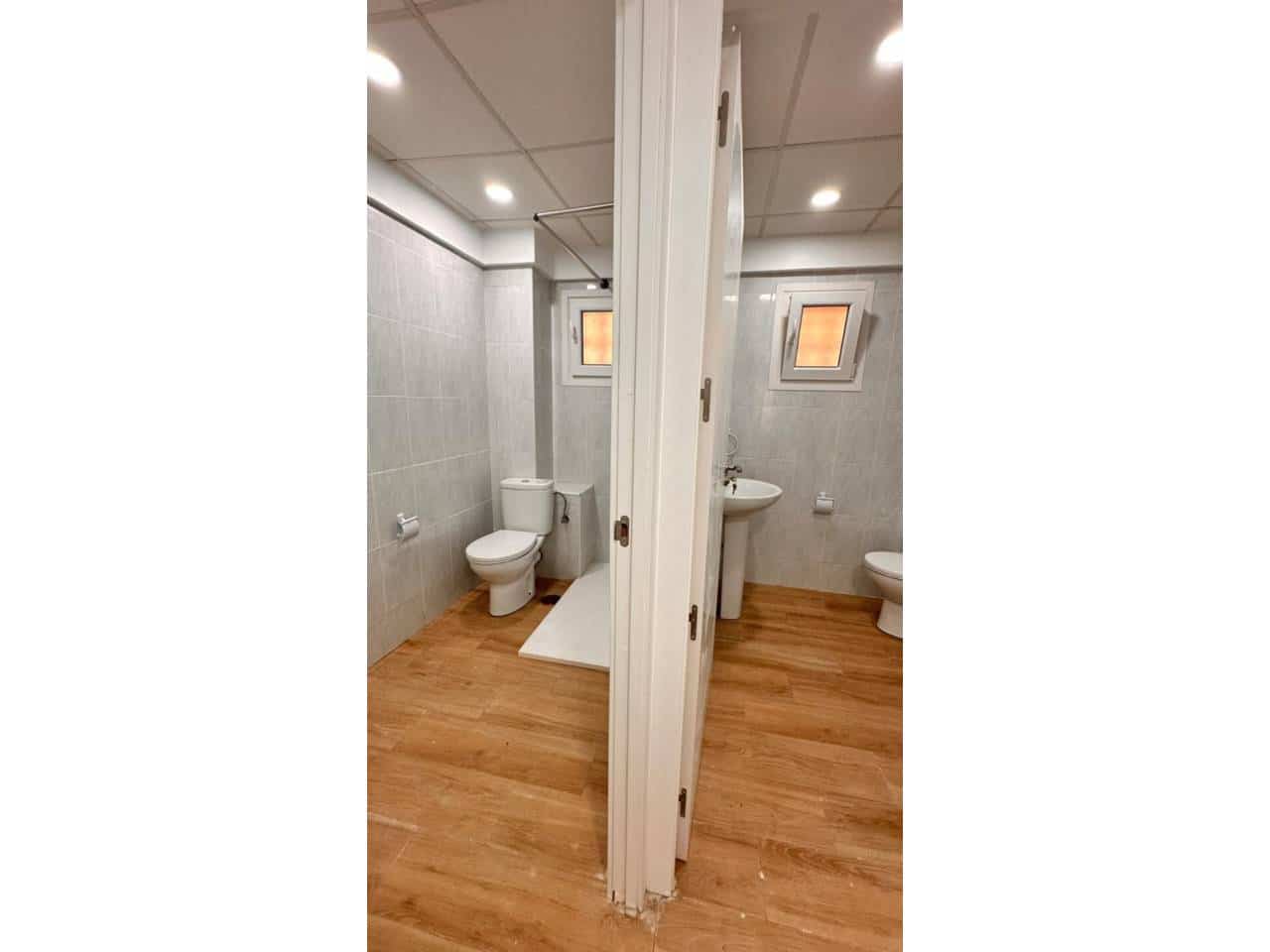 10 bedroom Hotel for sale in Calpe / Calp - € 419,000 (Ref: 9719359)