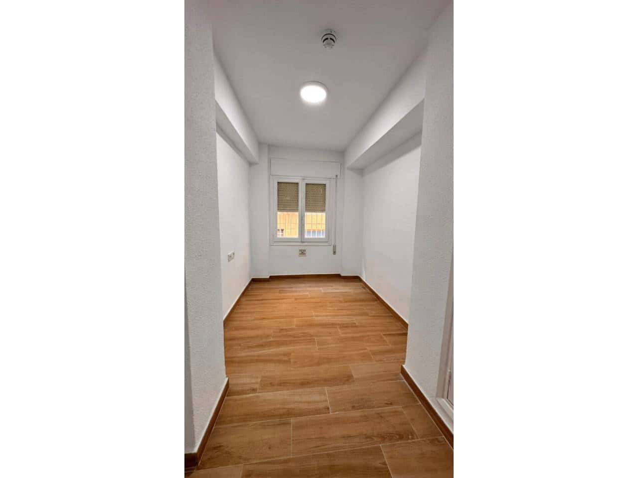 10 bedroom Hotel for sale in Calpe / Calp - € 419,000 (Ref: 9719359)