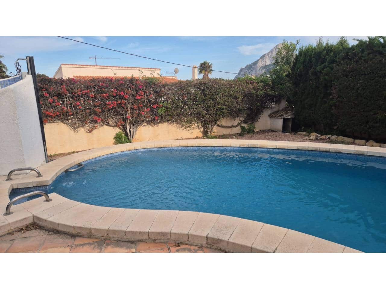 2 slaapkamer Villa te koop in Calpe / Calp met garage - € 399.900 (Ref: 9737773)