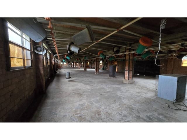 Finca/Country House for sale in Barx - € 178,500 (Ref: 9743094)