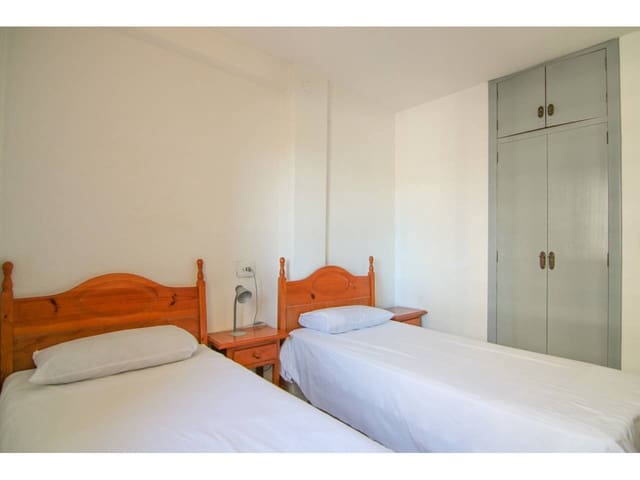 Apartamento de 3 habitaciones en Calpe / Calp en venta con garaje - 415.000 € (Ref: 9807516)