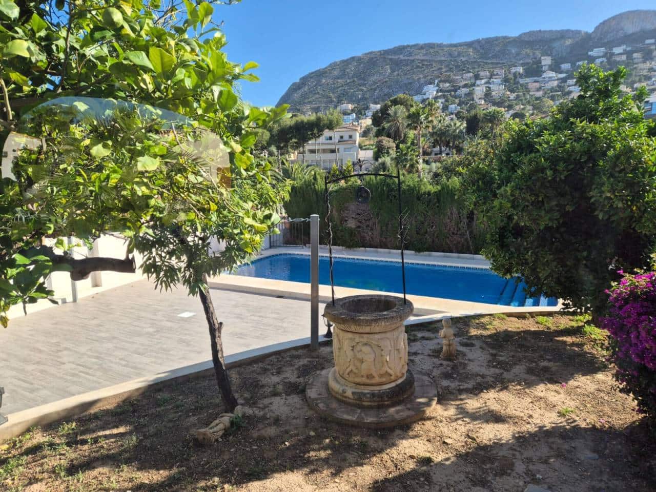 3 soveværelse Villa til salg i Calpe / Calp med swimmingpool garage - € 950.000 (Ref: 9830494)