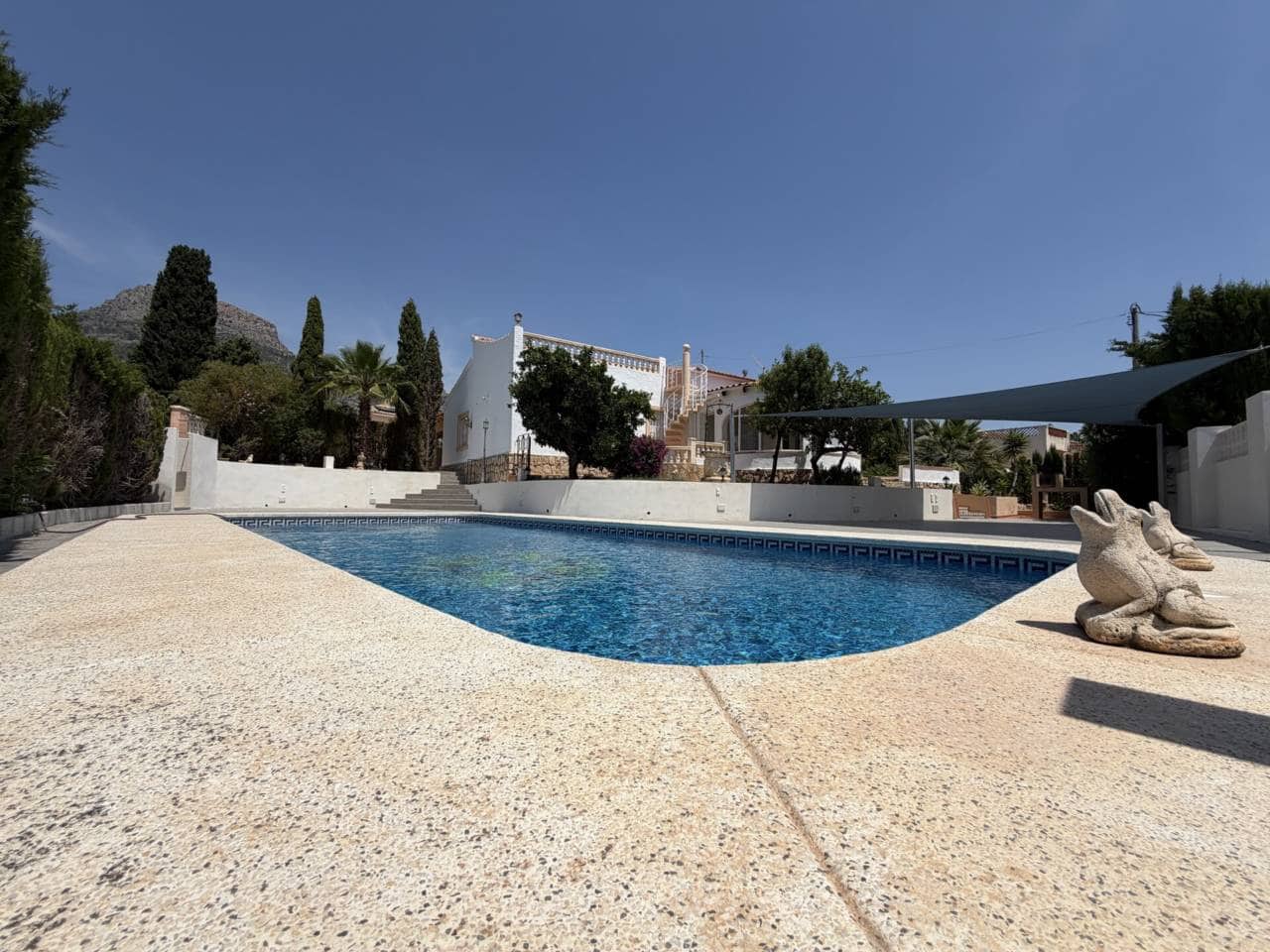 3 soveværelse Villa til salg i Calpe / Calp med swimmingpool garage - € 1.176.000 (Ref: 9830494)
