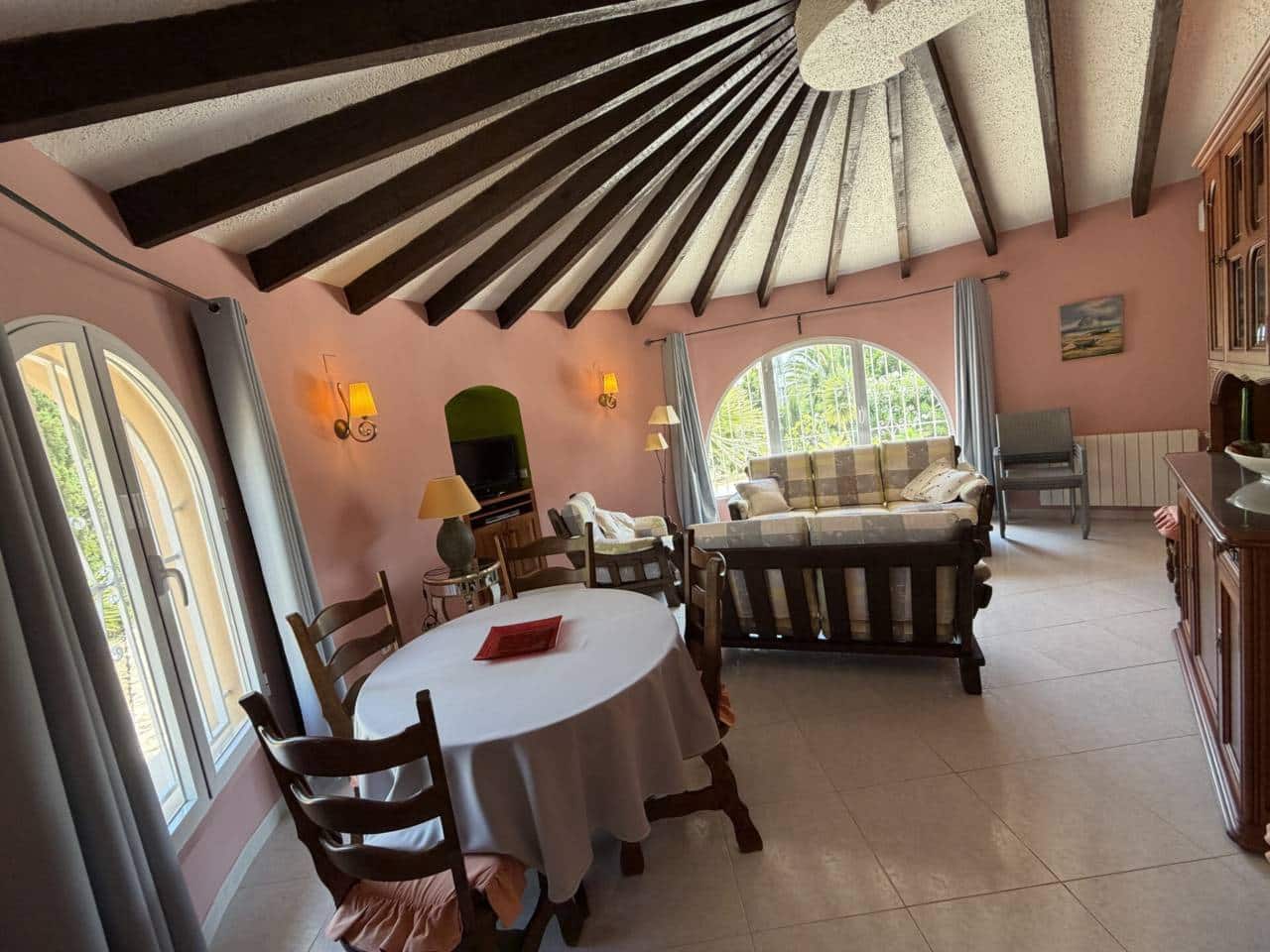 3 soveværelse Villa til salg i Calpe / Calp med swimmingpool garage - € 1.176.000 (Ref: 9830494)