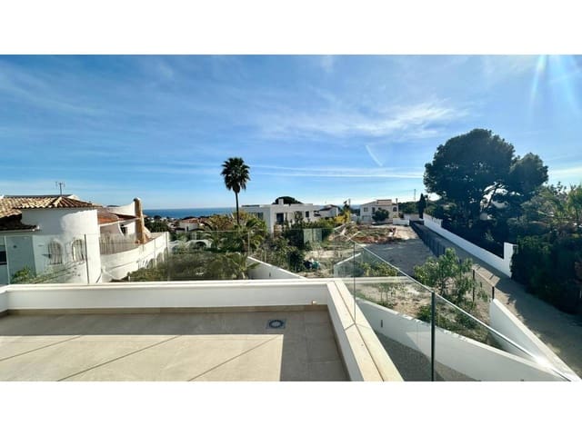 3 soverom Villa til salgs i Benissa med svømmebasseng garasje - € 1 175 000 (Ref: 9844710)