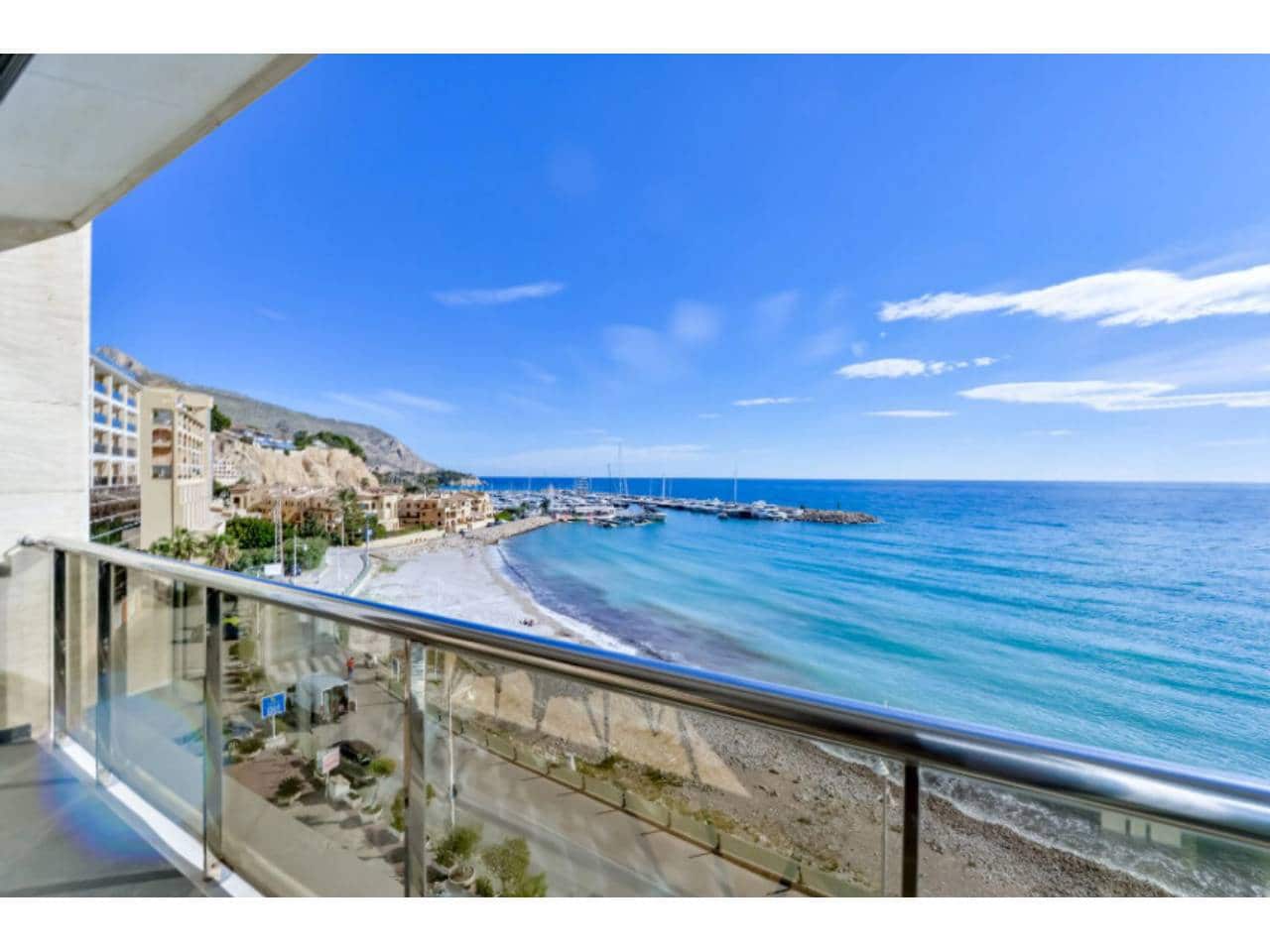 4 bedroom Apartment for sale in Altea with pool garage - € 599,000 (Ref: 9866391)