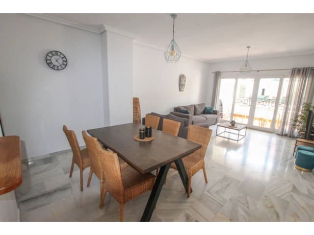 3 bedroom Apartment for sale in Calpe / Calp with pool garage - € 318,000 (Ref: 9869785)