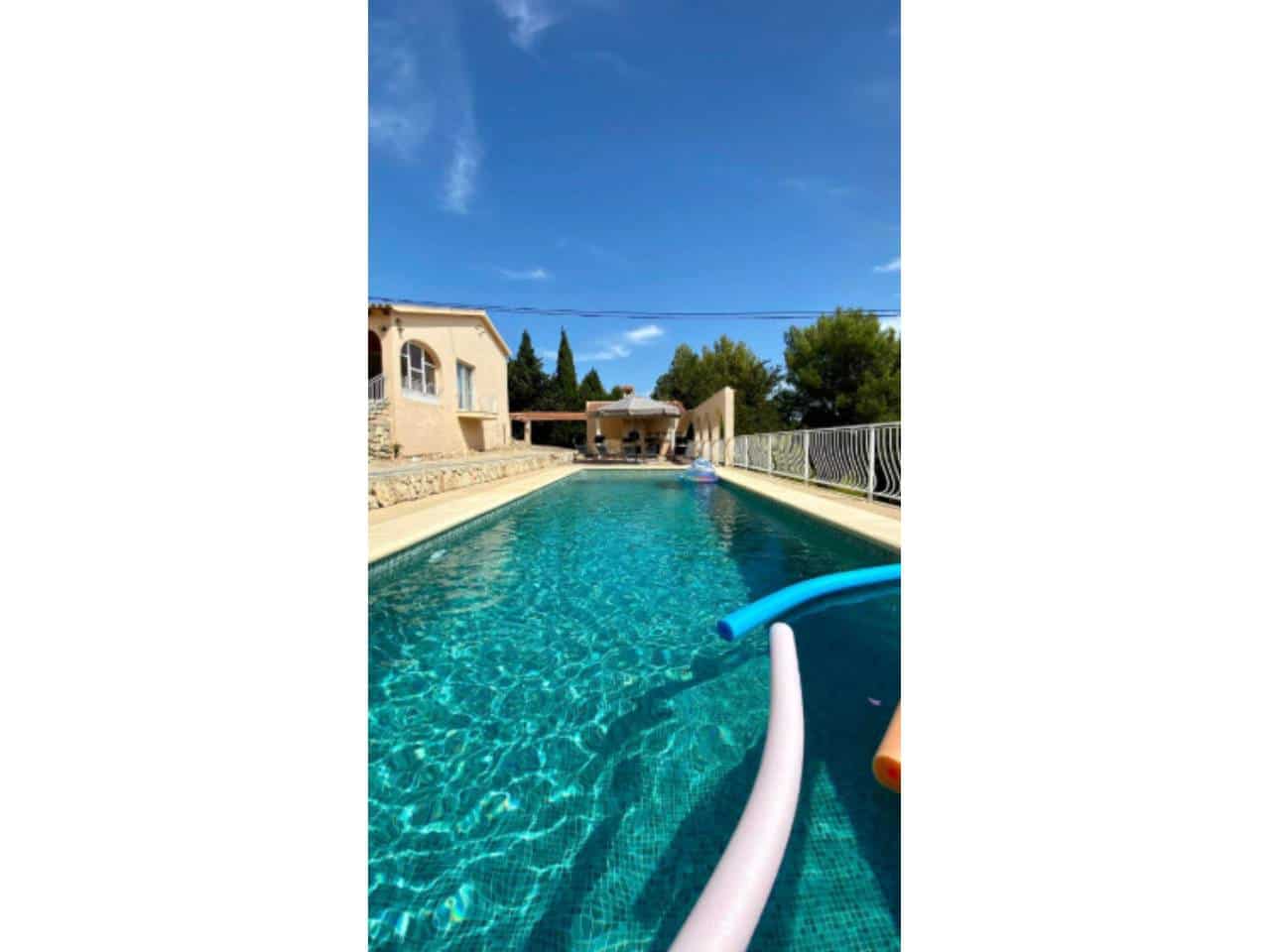 3 slaapkamer Villa te koop in Benissa met zwembad garage - € 849.500 (Ref: 9872853)