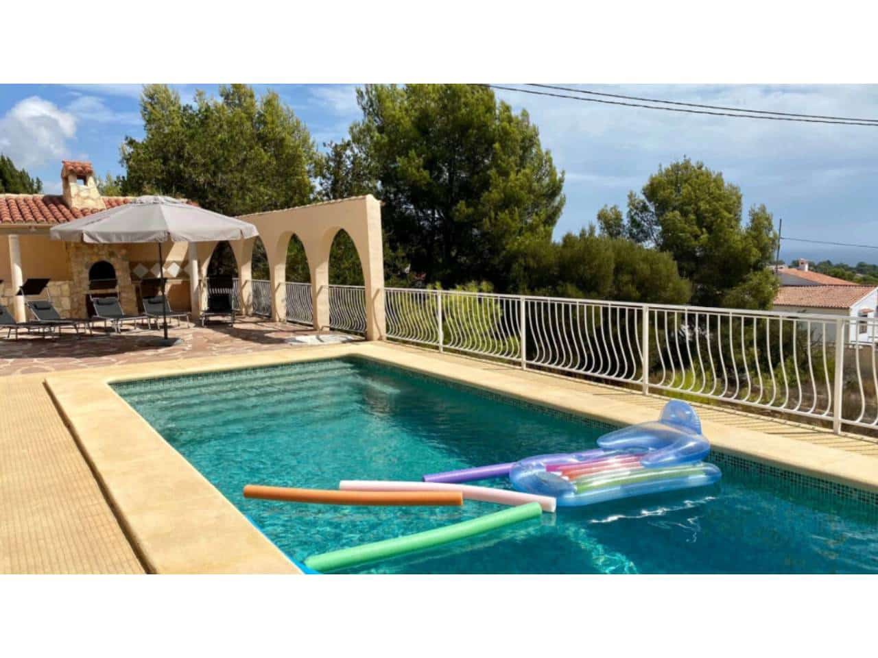 3 slaapkamer Villa te koop in Benissa met zwembad garage - € 849.500 (Ref: 9872853)