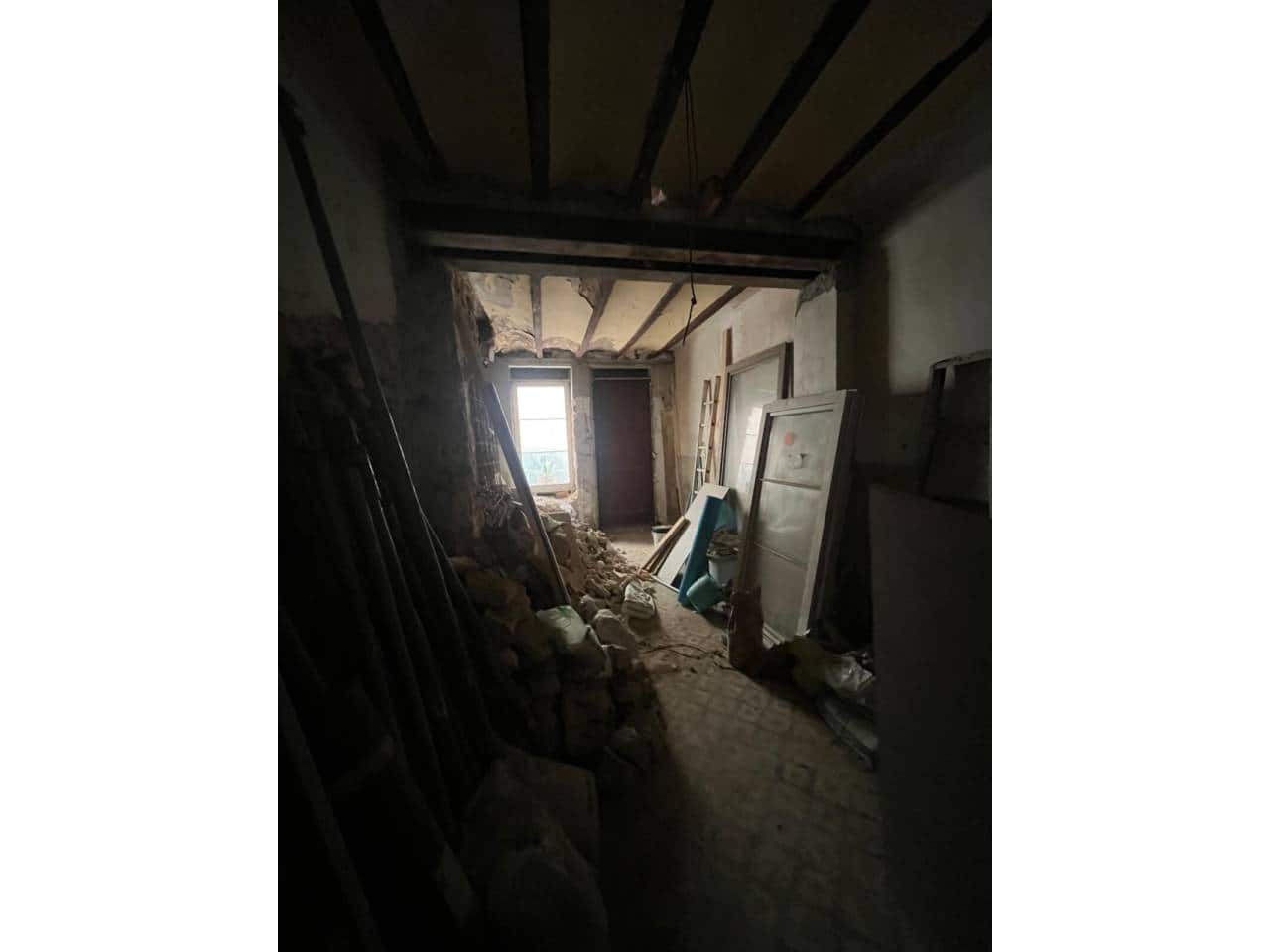 Hus til salgs i Calpe / Calp - € 115 000 (Ref: 9883874)