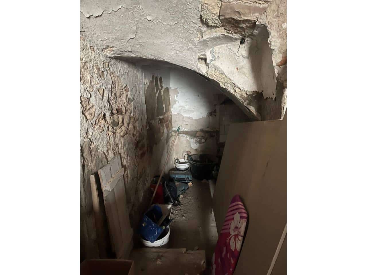 Hus til salgs i Calpe / Calp - € 115 000 (Ref: 9883874)