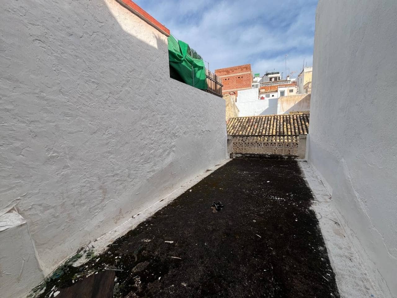 Hus til salgs i Calpe / Calp - € 115 000 (Ref: 9883874)