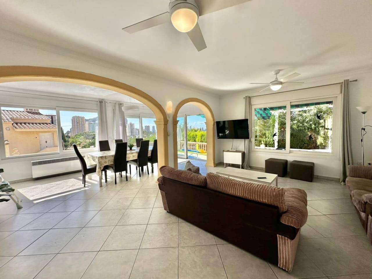3 chambre Villa/Maison à vendre à Calpe / Calp avec piscine garage - 725 000 € (Ref: 9926608)
