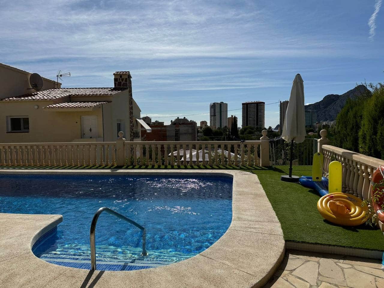 3 chambre Villa/Maison à vendre à Calpe / Calp avec piscine garage - 725 000 € (Ref: 9926608)
