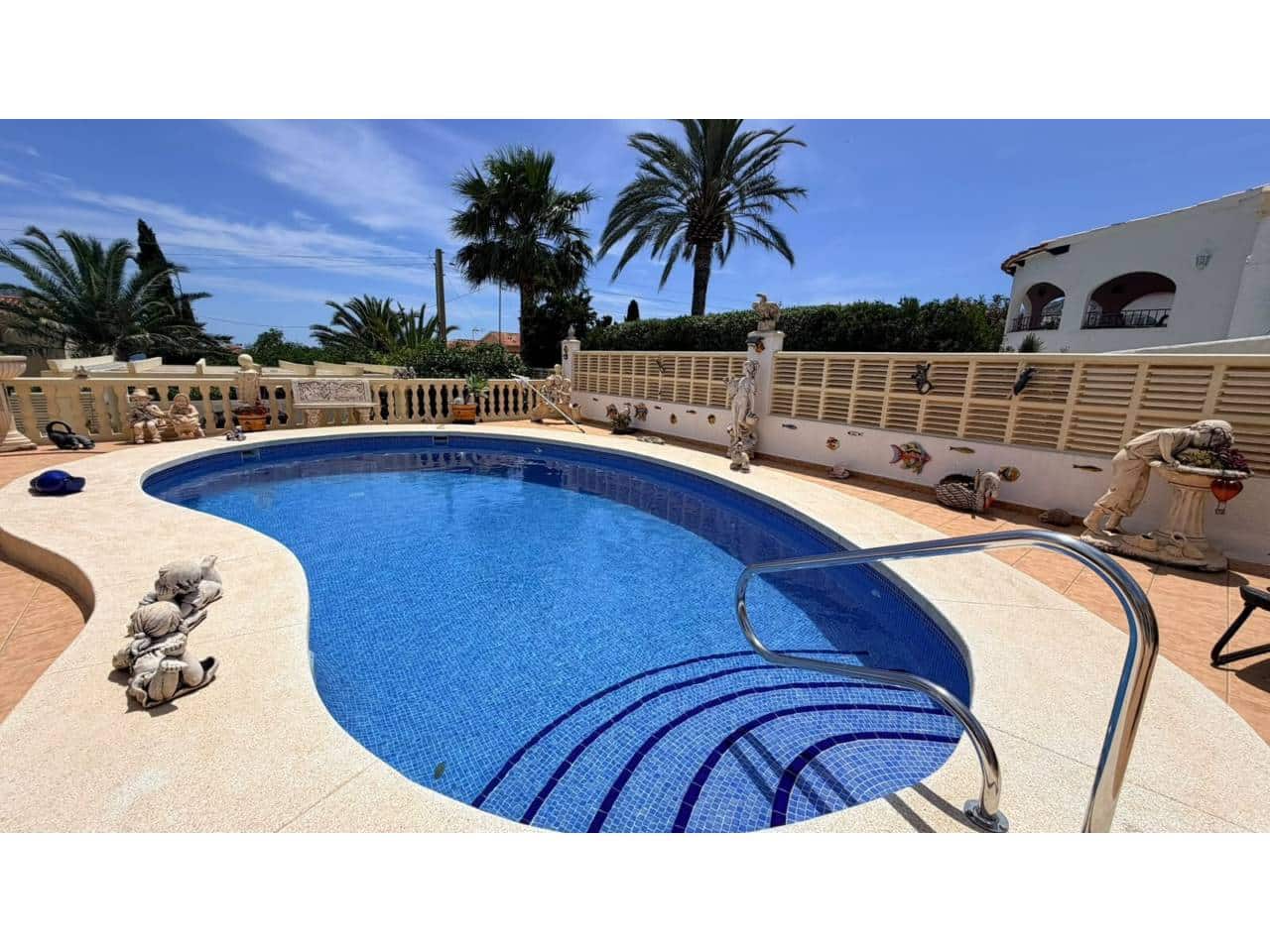 2 soverom Villa til salgs i Calpe / Calp med svømmebasseng garasje - € 439 000 (Ref: 9981722)