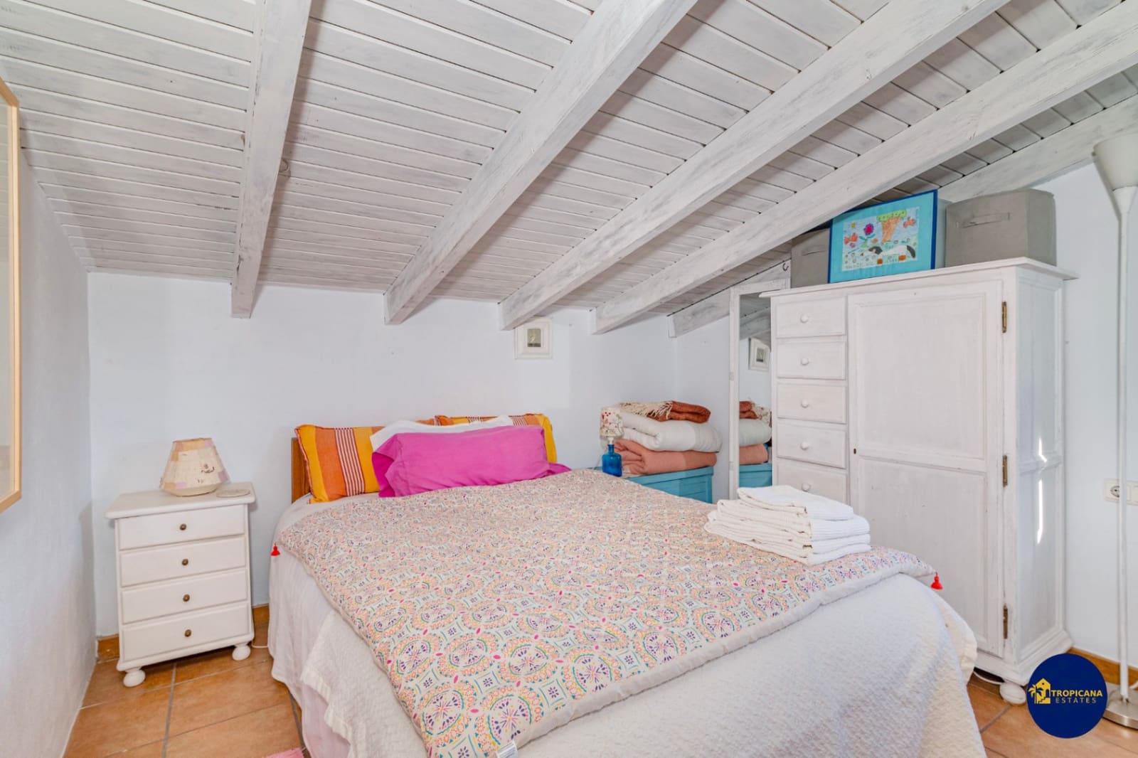 3 sypialnia Finka/Dom wiejski na sprzedaż w Salobrena z basenem garażem - 320 000 € (Ref: 10033229)
