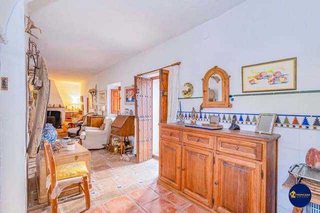 2 bedroom Finca/Country House for sale in Almuñécar with garage - € 289,000 (Ref: 10048621)