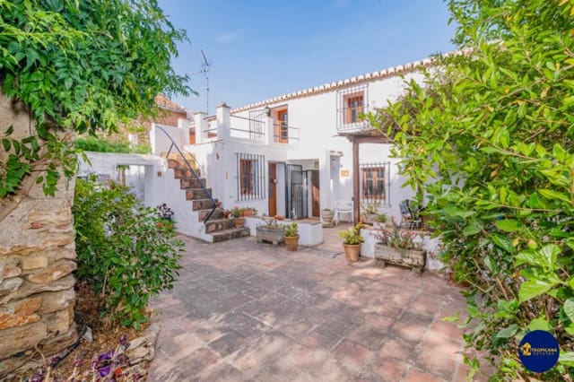 2 bedroom Finca/Country House for sale in Almuñécar with garage - € 289,000 (Ref: 10048621)