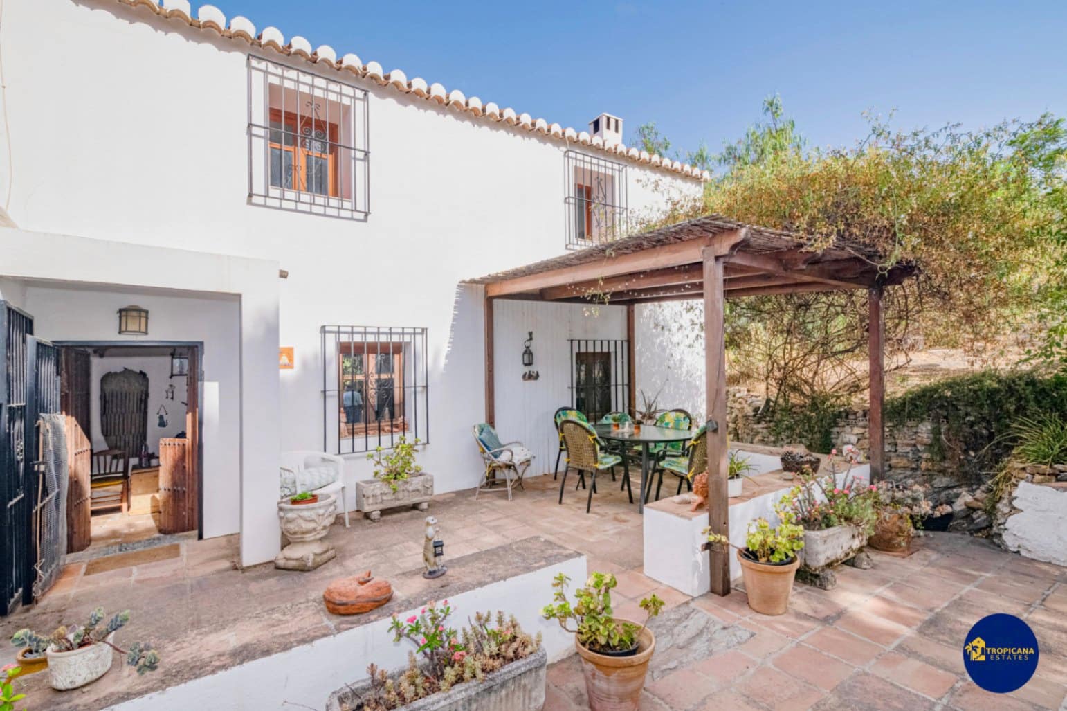 2 bedroom Finca/Country House for sale in Almunecar with garage - € 289,000 (Ref: 10048621)