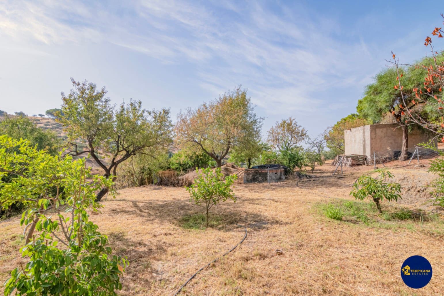 2 bedroom Finca/Country House for sale in Almunecar with garage - € 289,000 (Ref: 10048621)