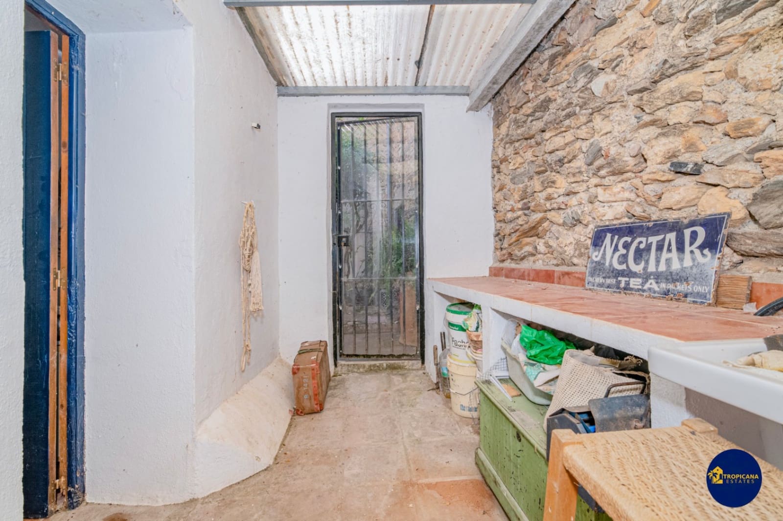 2 bedroom Finca/Country House for sale in Almunecar with garage - € 289,000 (Ref: 10048621)