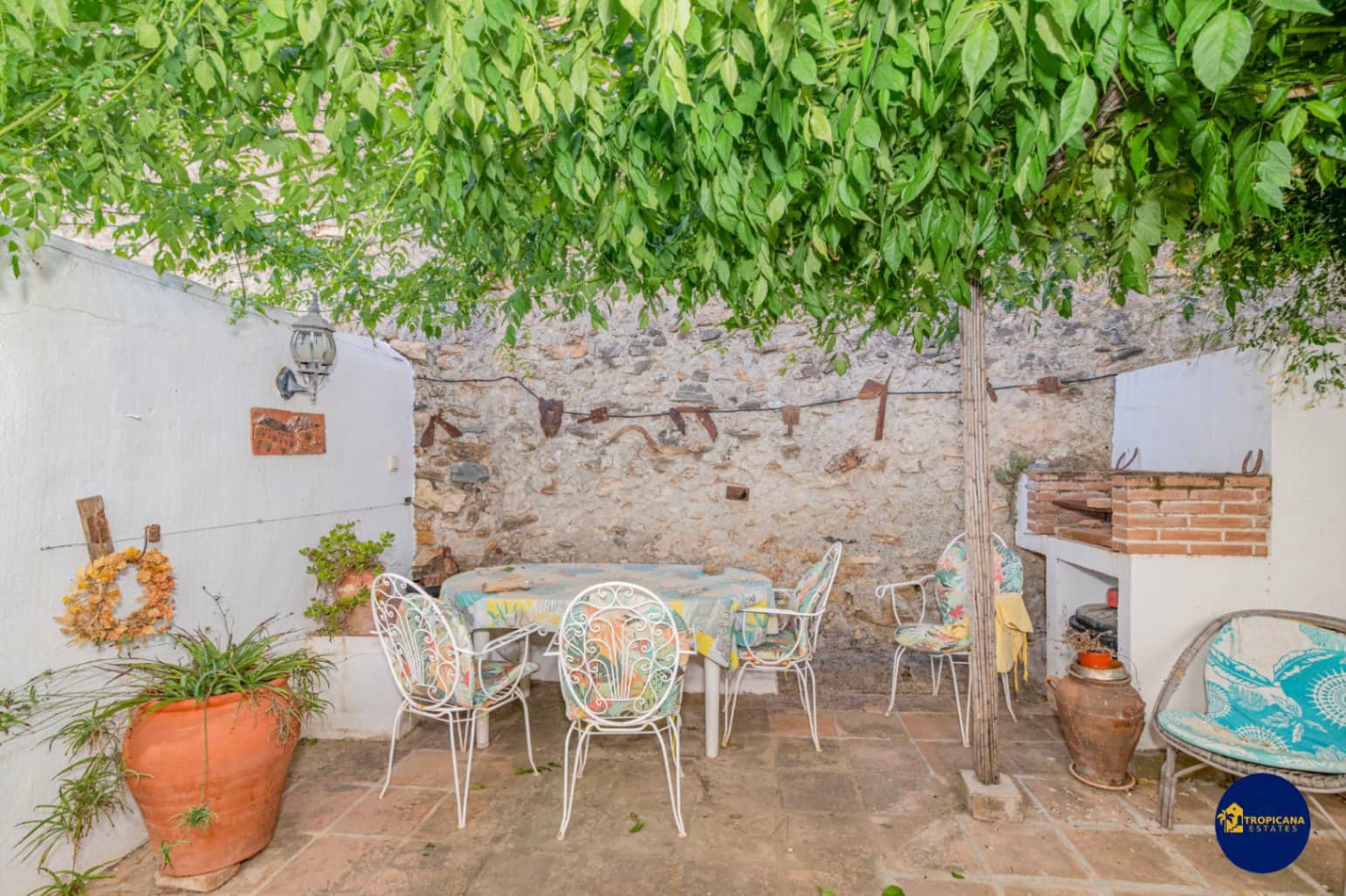 2 bedroom Finca/Country House for sale in Almunecar with garage - € 289,000 (Ref: 10048621)