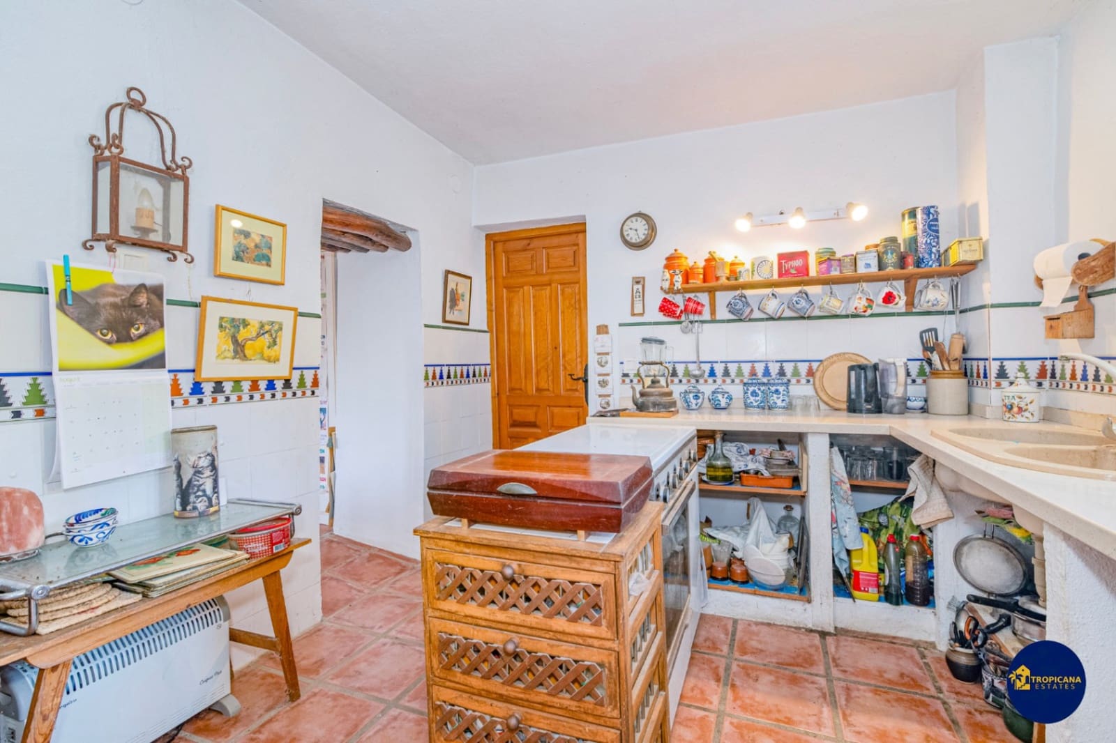 2 bedroom Finca/Country House for sale in Almunecar with garage - € 289,000 (Ref: 10048621)