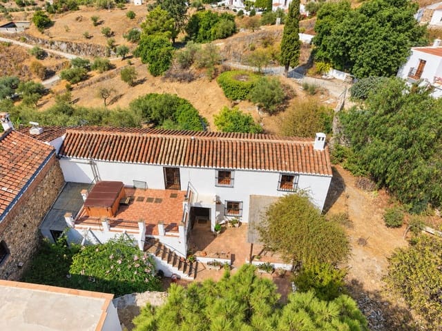 2 sypialnia Finka/Dom wiejski na sprzedaż w Almuñécar z garażem - 289 000 € (Ref: 10048621)