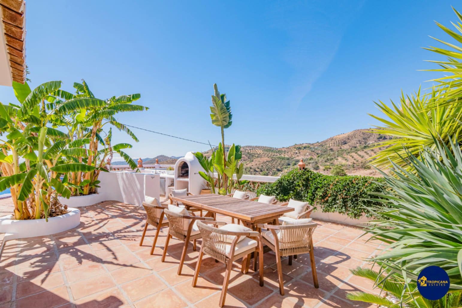 3 slaapkamer Finca/Landhuis te koop in Almunecar met zwembad garage - € 895.000 (Ref: 10113488)