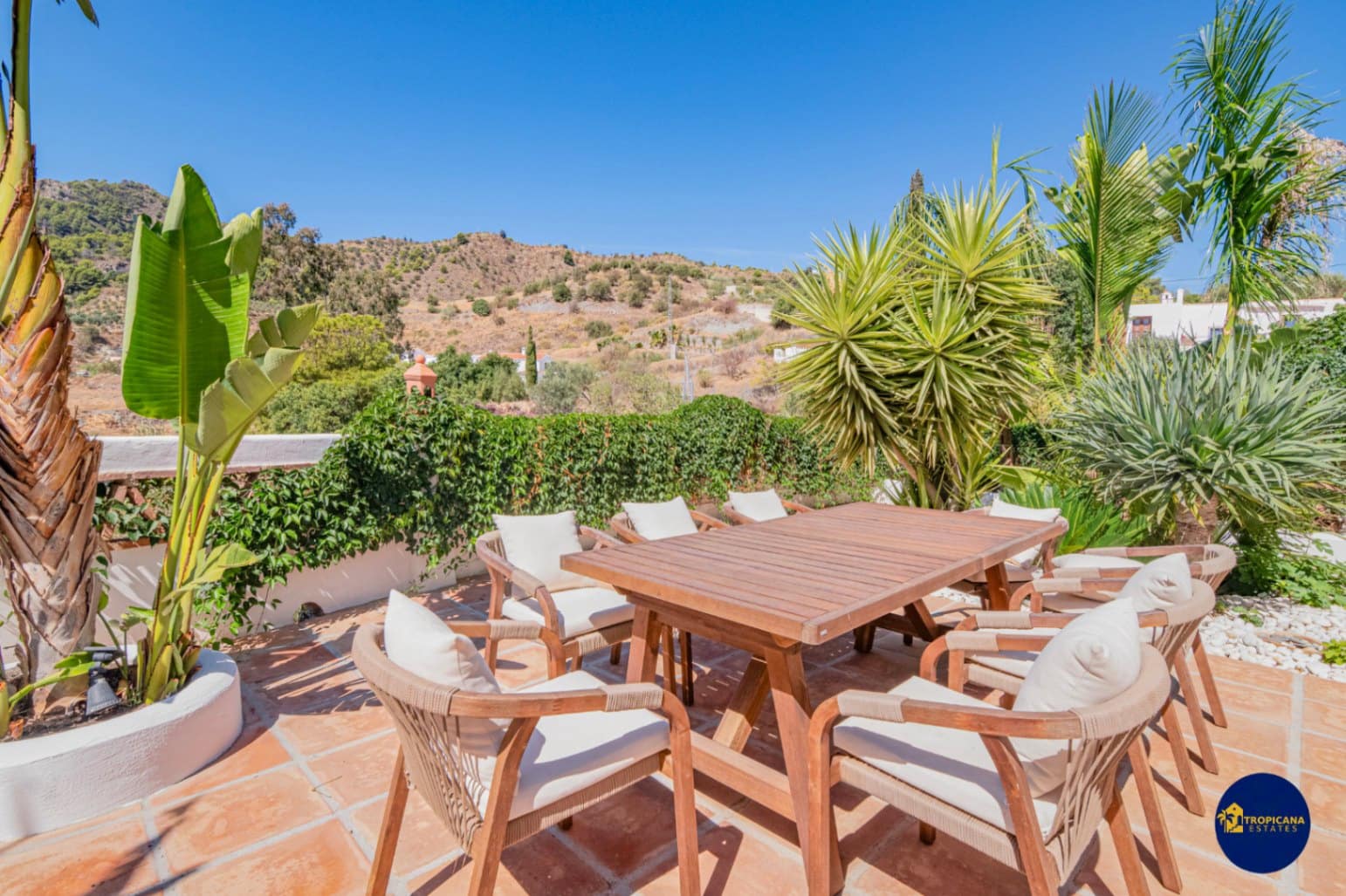 3 slaapkamer Finca/Landhuis te koop in Almunecar met zwembad garage - € 895.000 (Ref: 10113488)