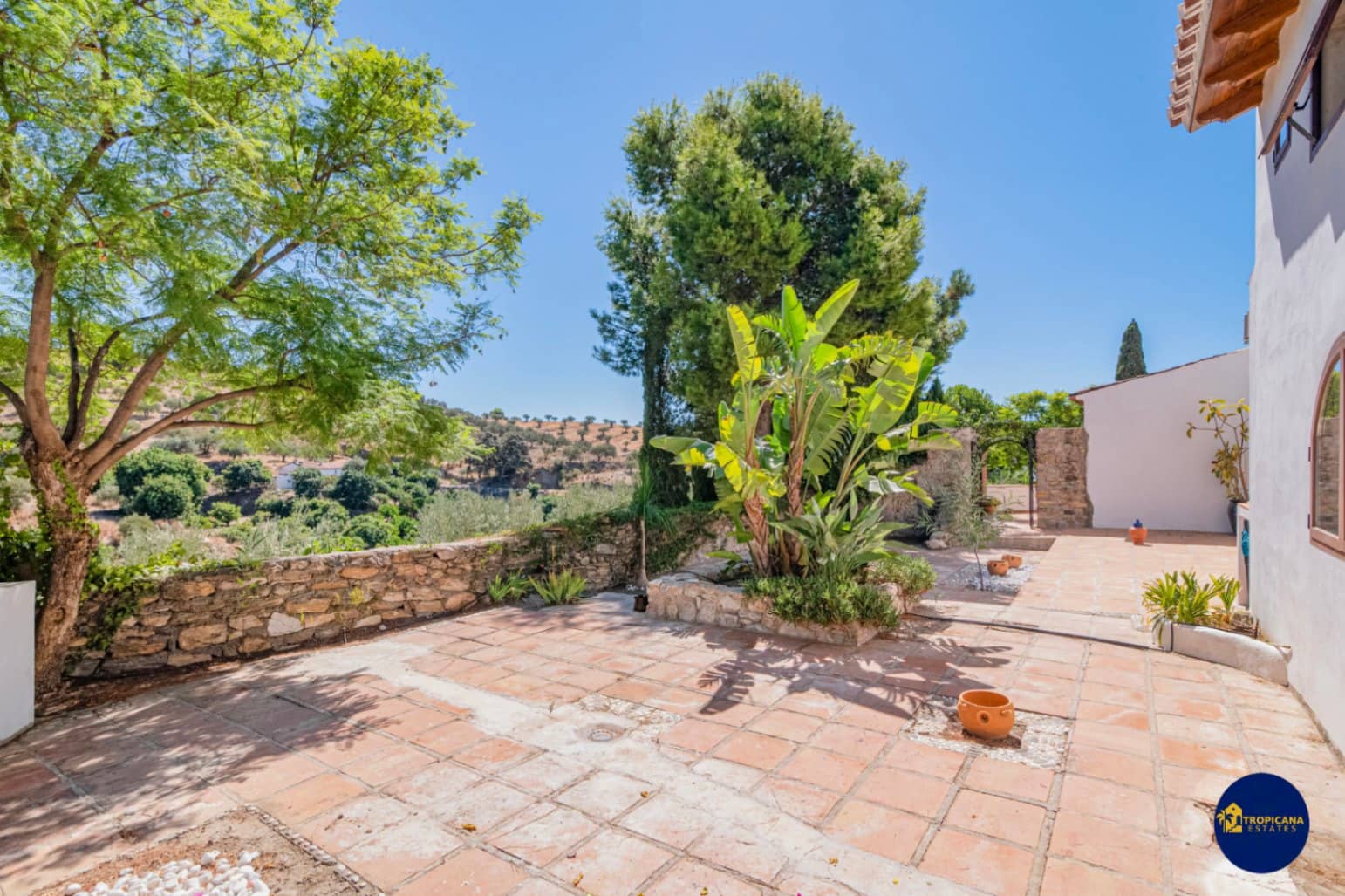 3 slaapkamer Finca/Landhuis te koop in Almunecar met zwembad garage - € 895.000 (Ref: 10113488)