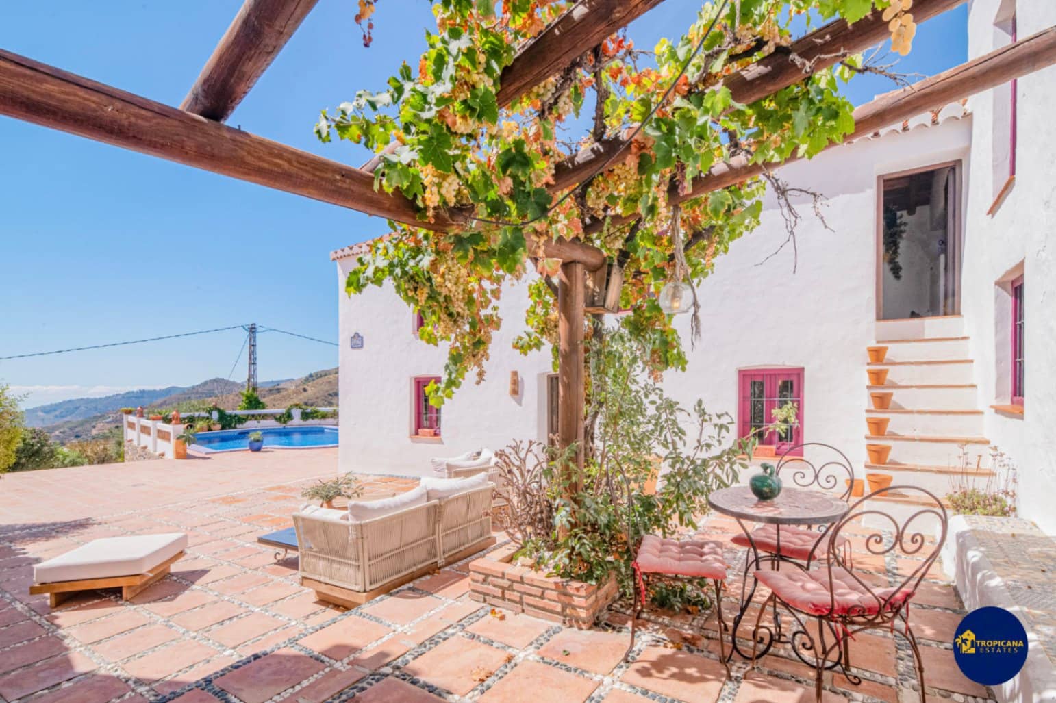 3 slaapkamer Finca/Landhuis te koop in Almunecar met zwembad garage - € 895.000 (Ref: 10113488)