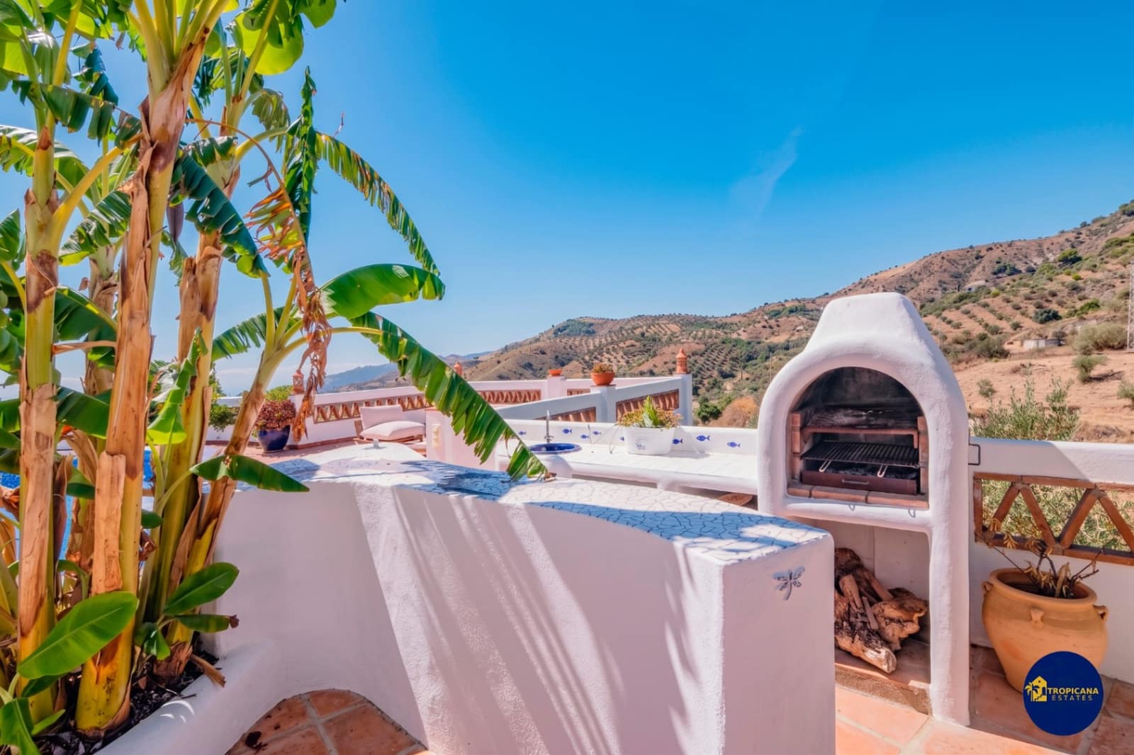 3 slaapkamer Finca/Landhuis te koop in Almunecar met zwembad garage - € 895.000 (Ref: 10113488)