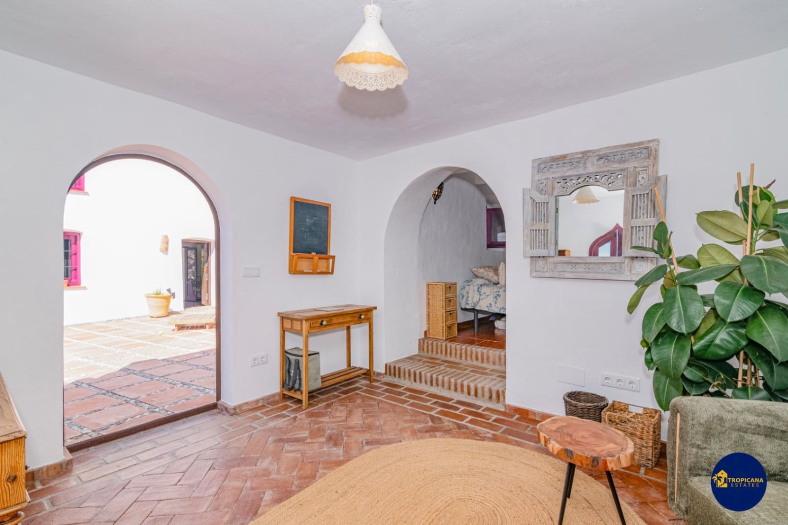 3 slaapkamer Finca/Landhuis te koop in Almunecar met zwembad garage - € 895.000 (Ref: 10113488)