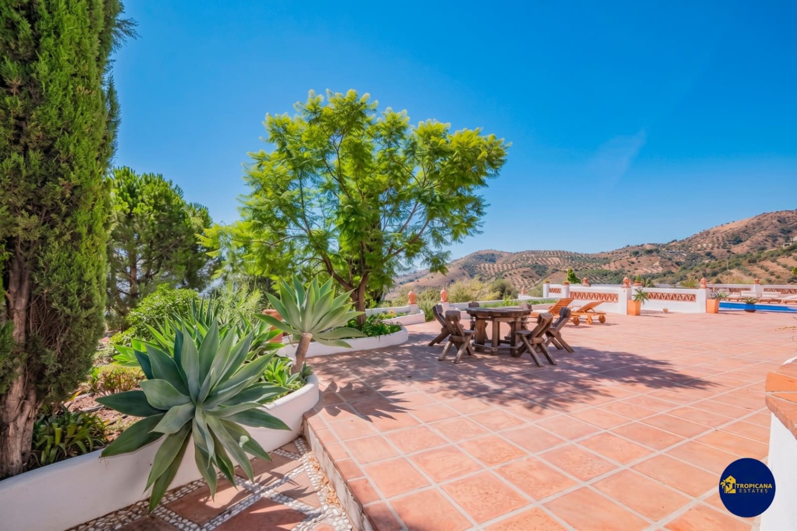 3 slaapkamer Finca/Landhuis te koop in Almunecar met zwembad garage - € 895.000 (Ref: 10113488)