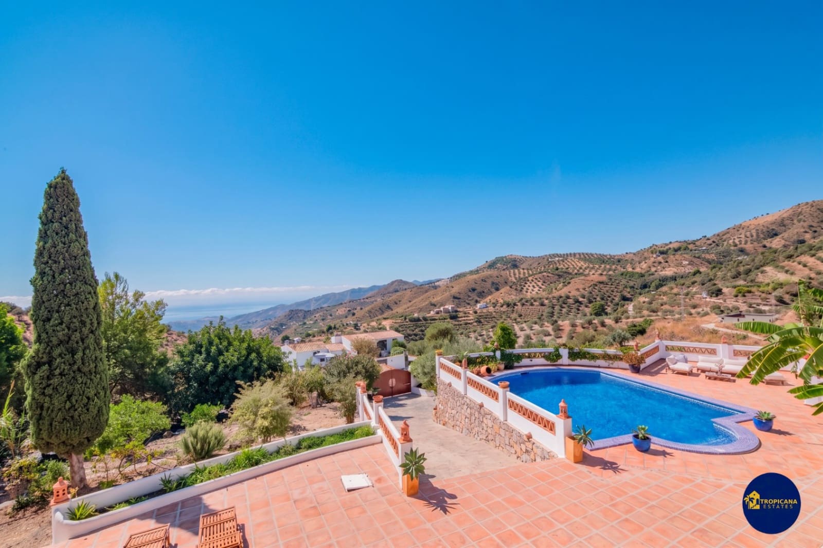 3 slaapkamer Finca/Landhuis te koop in Almunecar met zwembad garage - € 895.000 (Ref: 10113488)