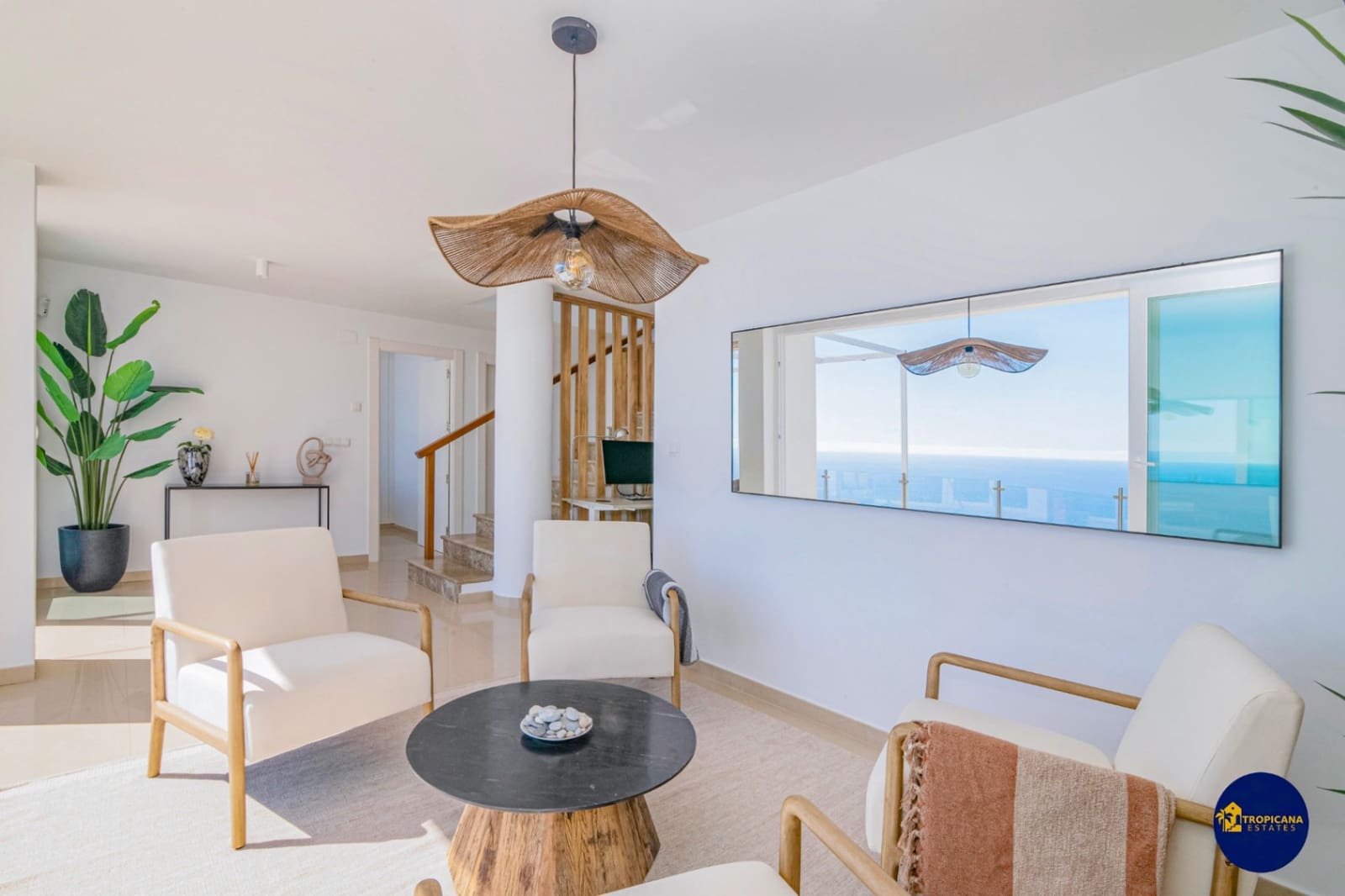 3 bedroom Villa for sale in Almunecar with pool garage - € 1,395,000 (Ref: 10130938)