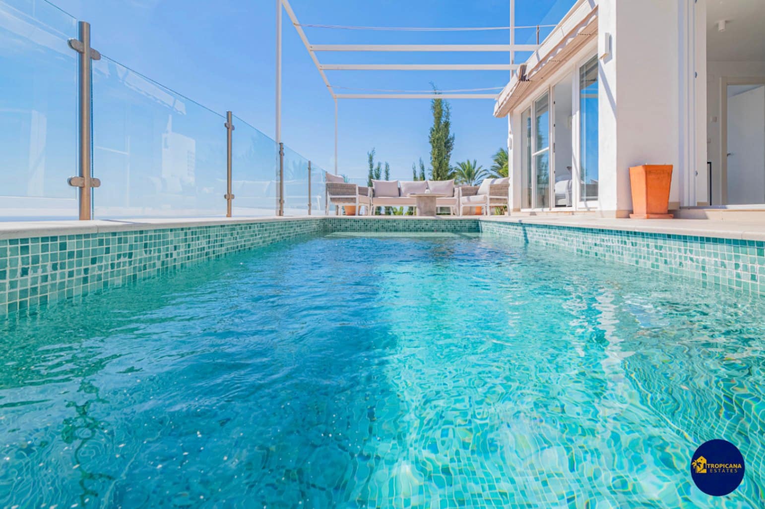 3 bedroom Villa for sale in Almunecar with pool garage - € 1,395,000 (Ref: 10130938)