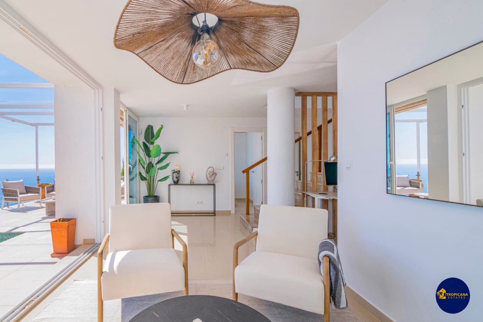 3 bedroom Villa for sale in Almunecar with pool garage - € 1,395,000 (Ref: 10130938)