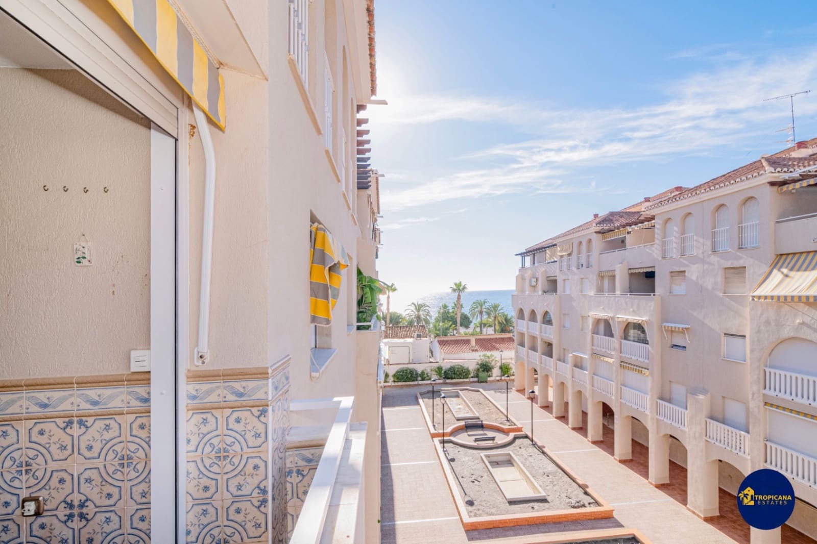 2 soverom Leilighet til salgs i Velilla med svømmebasseng garasje - € 324 999 (Ref: 10173007)