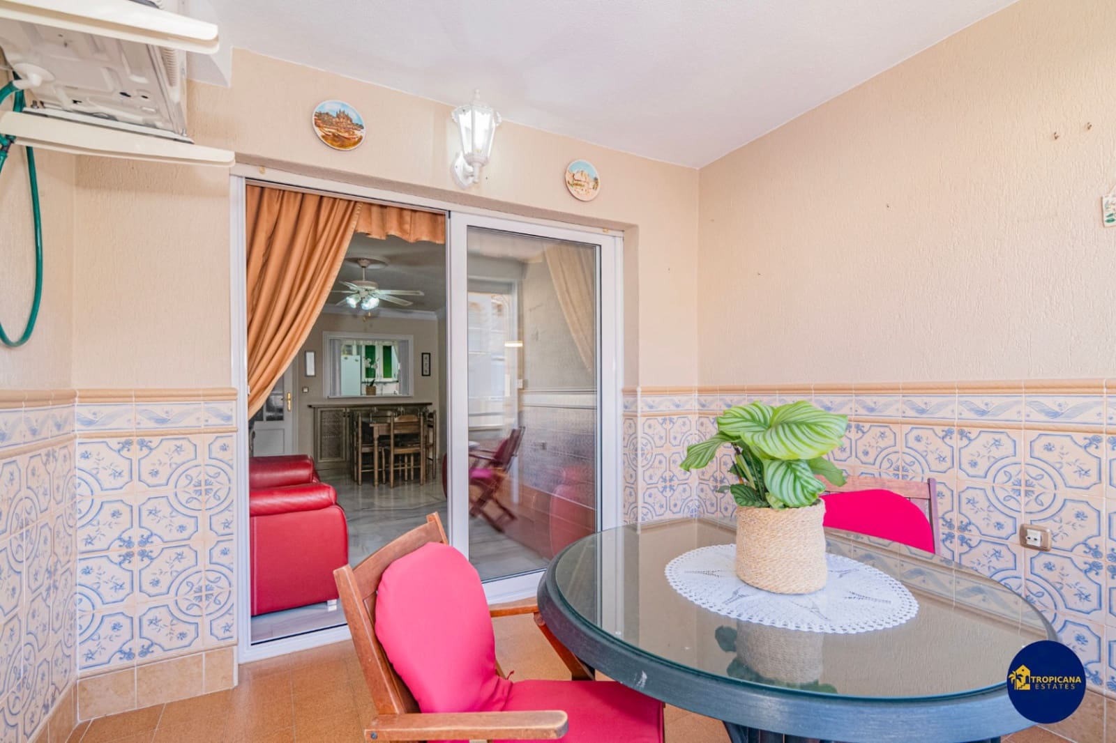 2 soverom Leilighet til salgs i Velilla med svømmebasseng garasje - € 324 999 (Ref: 10173007)
