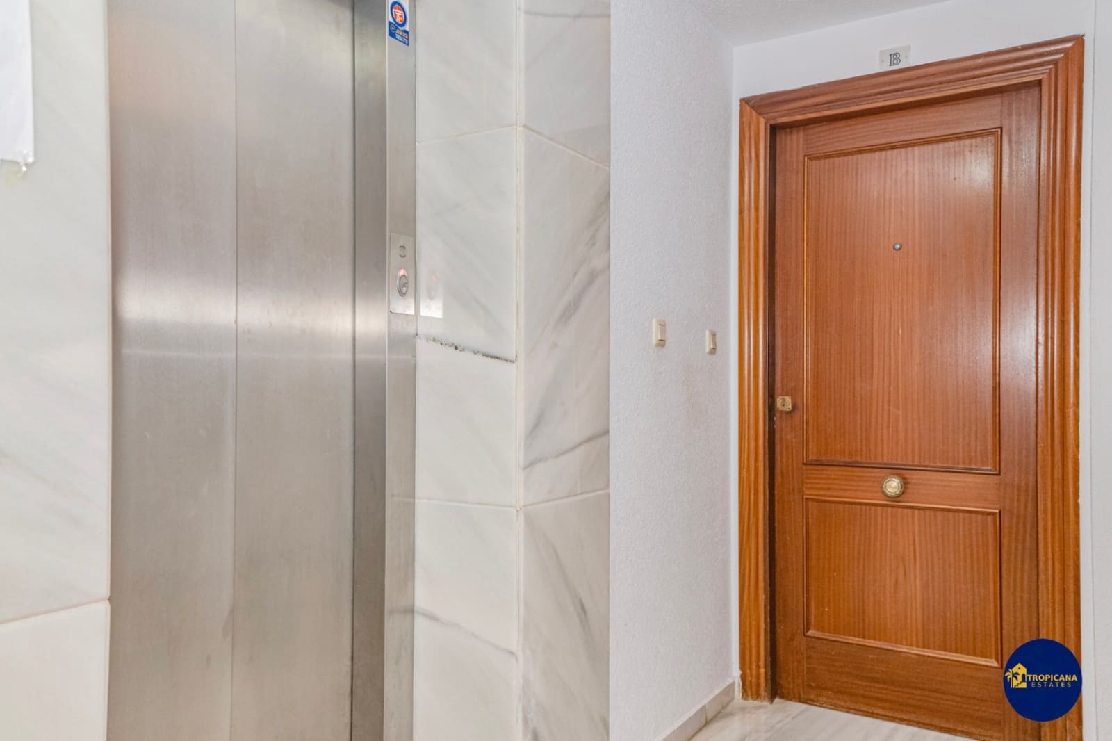 2 soverom Leilighet til salgs i Velilla med svømmebasseng garasje - € 324 999 (Ref: 10173007)