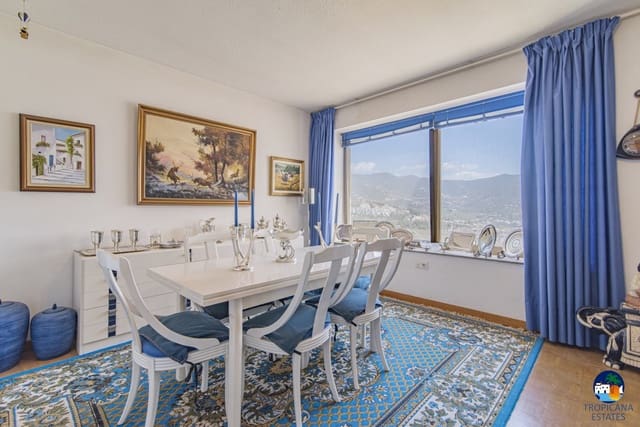 6 chambre Villa/Maison à vendre à Almuñécar avec garage - 650 000 € (Ref: 5300187)