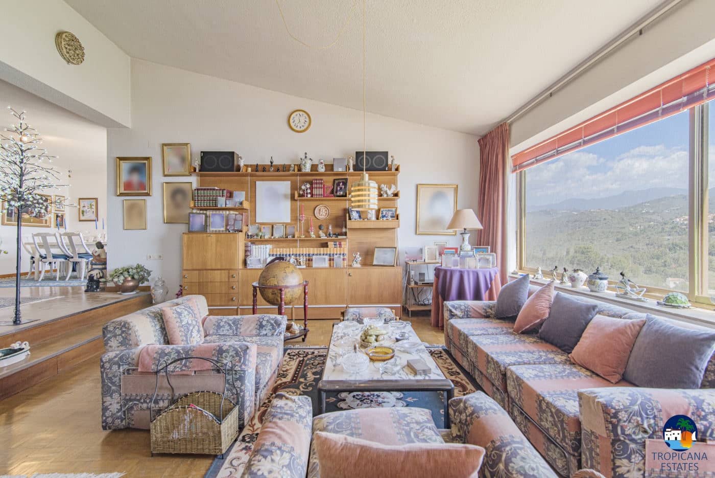 6 soveværelse Villa til salg i Almunecar med garage - € 650.000 (Ref: 5300187)