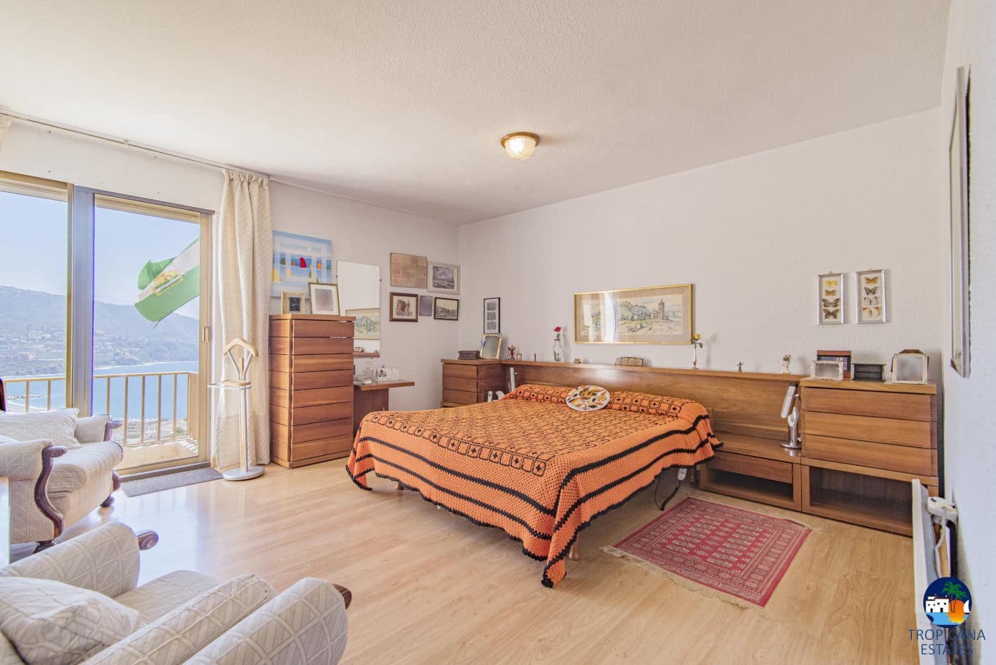 6 soveværelse Villa til salg i Almunecar med garage - € 650.000 (Ref: 5300187)