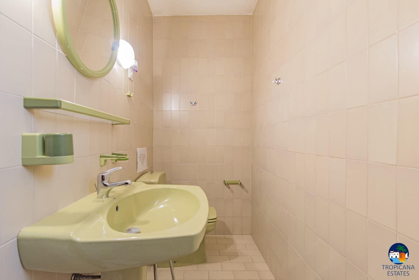 6 soveværelse Villa til salg i Almunecar med garage - € 650.000 (Ref: 5300187)