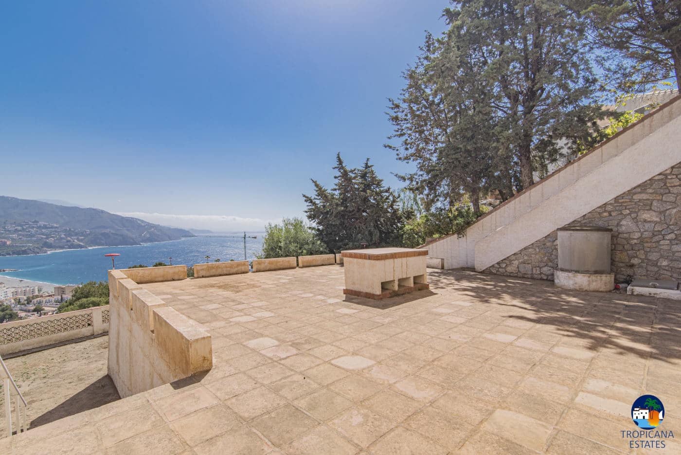 6 soveværelse Villa til salg i Almunecar med garage - € 650.000 (Ref: 5300187)